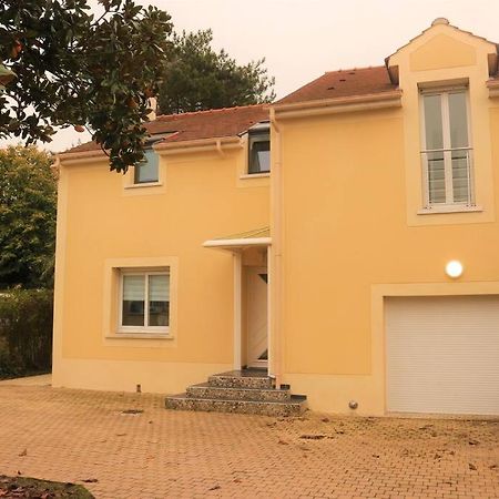 Appartement Cosy Proche Disney Vaires-sur-Marne Luaran gambar
