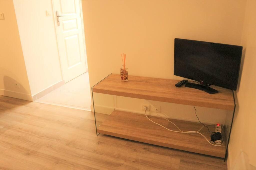 Appartement Cosy Proche Disney Vaires-sur-Marne Luaran gambar