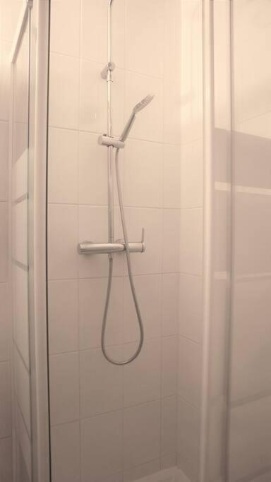 Appartement Cosy Proche Disney Vaires-sur-Marne Luaran gambar