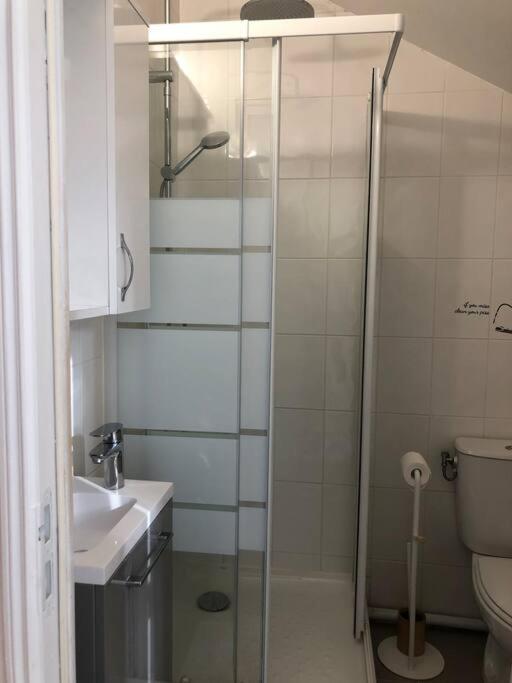 Appartement Cosy Proche Disney Vaires-sur-Marne Luaran gambar